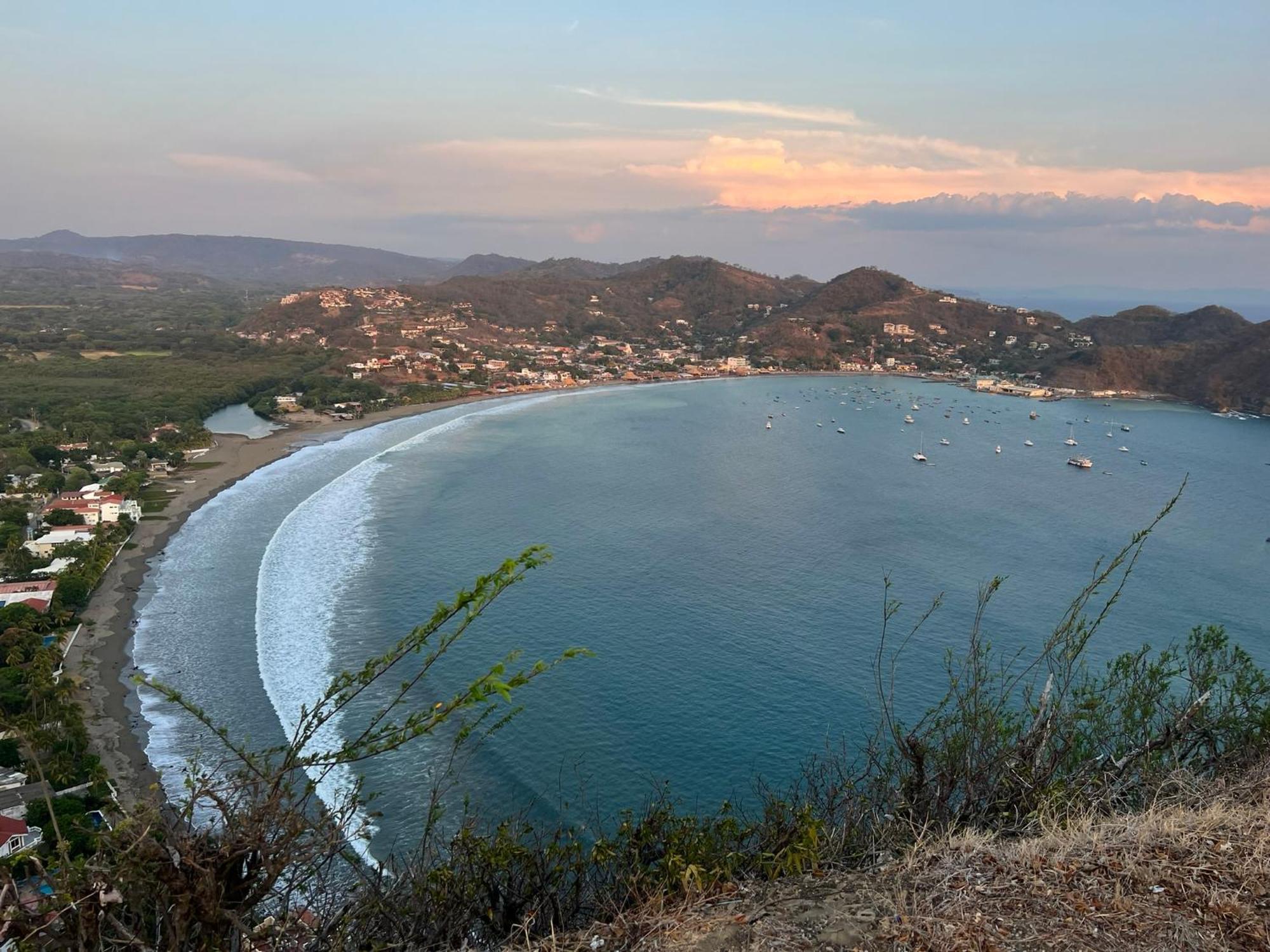 Buena Onda Backpackers San Juan del Sur Exterior foto
